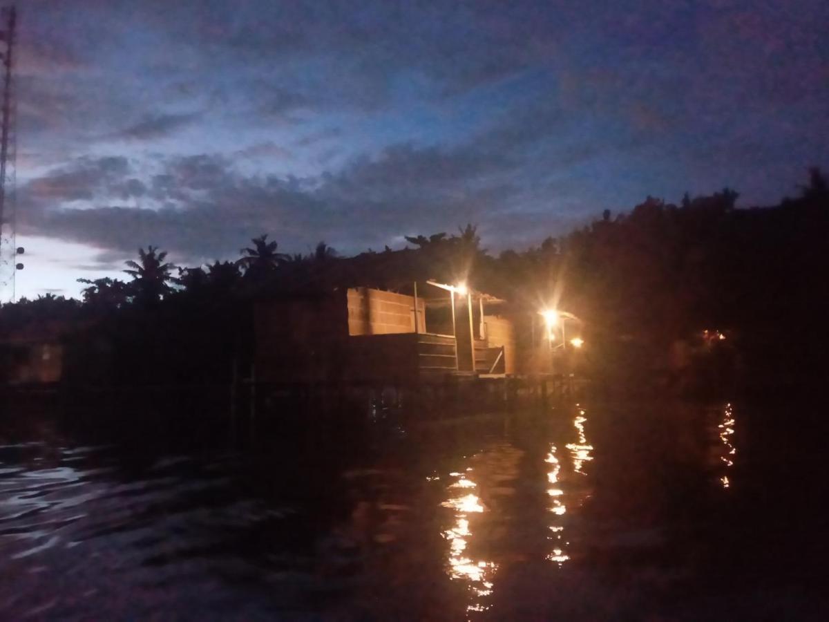 Arborek Diving Homestay R4 Besir Dış mekan fotoğraf
