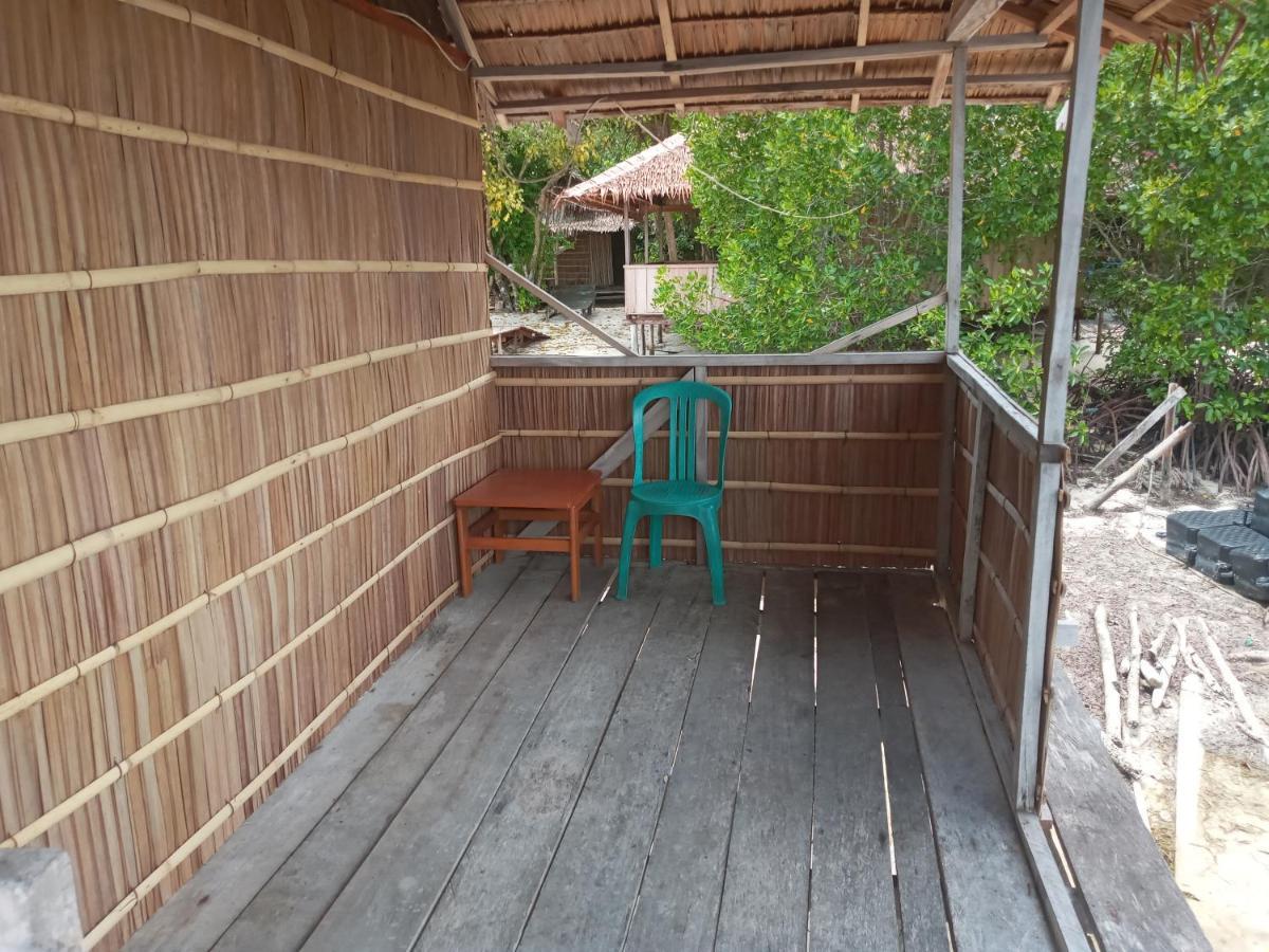 Arborek Diving Homestay R4 Besir Dış mekan fotoğraf