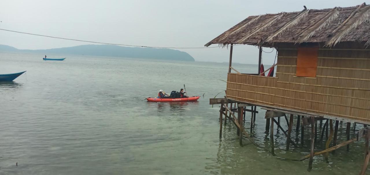 Arborek Diving Homestay R4 Besir Dış mekan fotoğraf