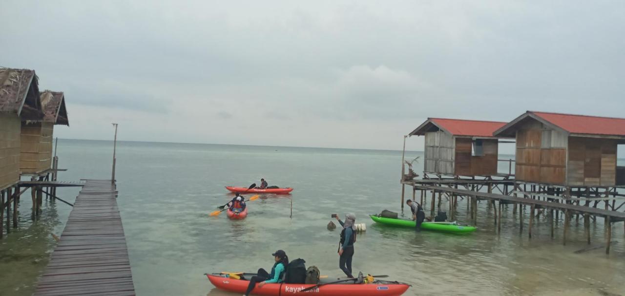 Arborek Diving Homestay R4 Besir Dış mekan fotoğraf