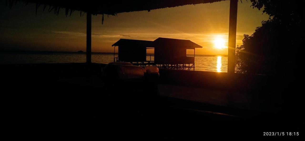 Arborek Diving Homestay R4 Besir Dış mekan fotoğraf