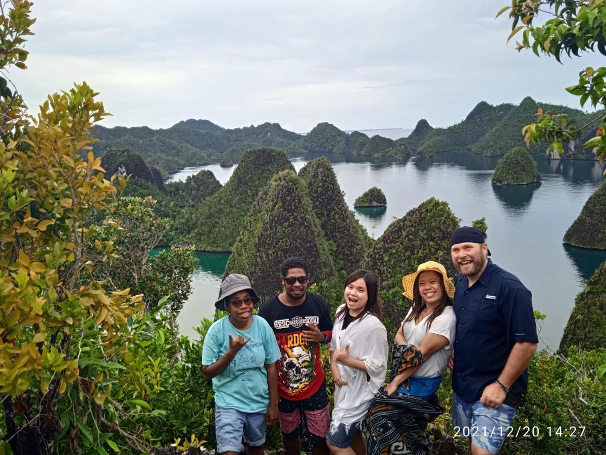 Arborek Diving Homestay R4 Besir Dış mekan fotoğraf
