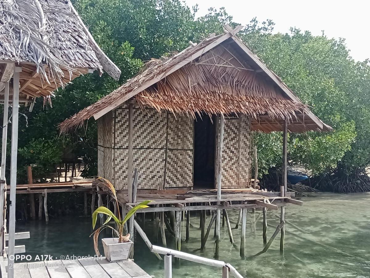 Arborek Diving Homestay R4 Besir Dış mekan fotoğraf