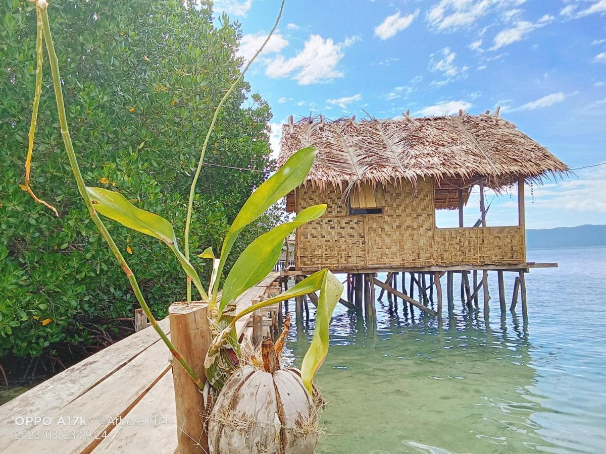 Arborek Diving Homestay R4 Besir Dış mekan fotoğraf