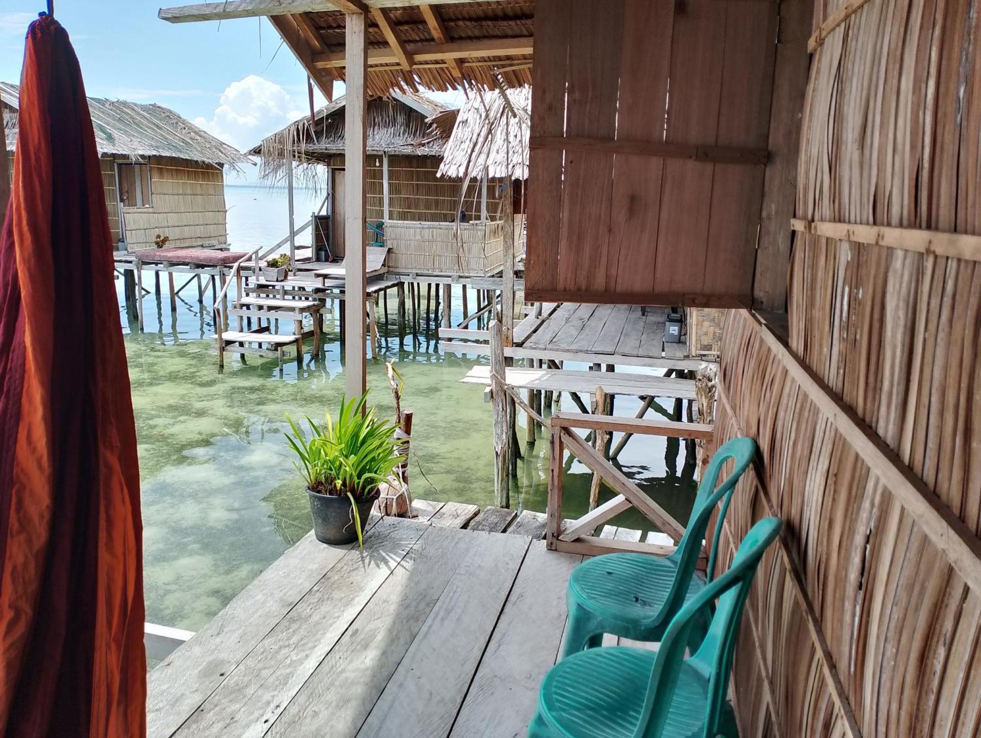 Arborek Diving Homestay R4 Besir Dış mekan fotoğraf